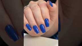 Manicures in blue tones